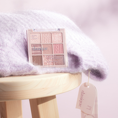 DASIQUE Shadow Palette #16 Violet Knit with knitwear